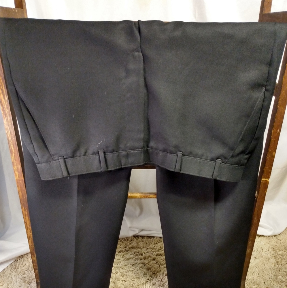 40x30Wentworth dress pants